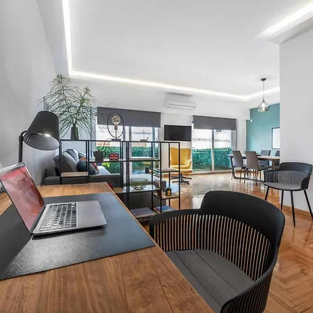 Apartment Spacious & Bright 2br In Hip Pangrati, Athens